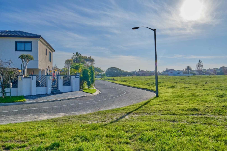 4 Bedroom Property for Sale in Flamingo Vlei Western Cape
